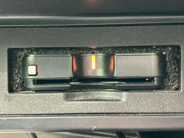 ランドクルーザープラド 4WD TX 保証書/社外 SDナビ/フリップダウンモニター 社外 10.2インチ/ドライブレコーダー 社外/ヘッドランプ LED/USBジャック/ETC/EBD付ABS/横滑り防止装置/バックモニター 4WD(18枚目)