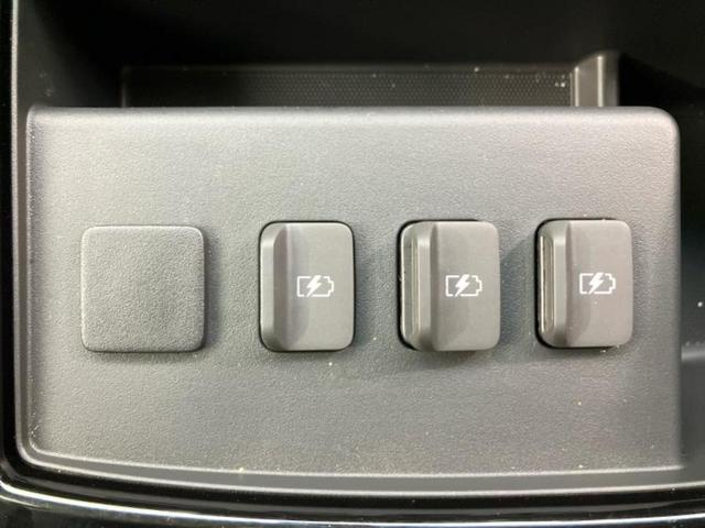 エルグランド オーテック サンルーフ/保証書/純正 10インチ ナビ/フリップダウンモニター/エマージェンシーブレーキ/両側電動スライドドア/シートヒーター 前席/アラウンドビューモニター/車線逸脱防止支援システム 電動シート(33枚目)