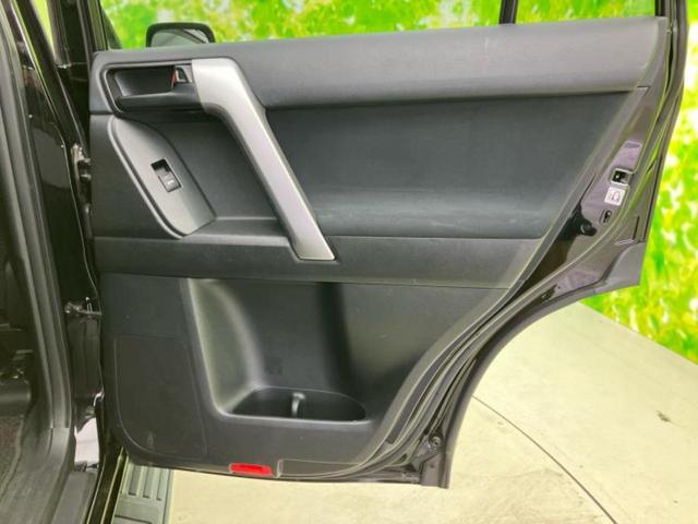 ランドクルーザープラド 4WD TXアルジェントクロス サンルーフ/純正 SDナビ/ETC/EBD付ABS/横滑り防止装置/バックモニター/ワンセグTV/ルーフレール/禁煙車/エアバッグ 運転席/エアバッグ 助手席/エアバッグ サイド バックカメラ 4WD(22枚目)