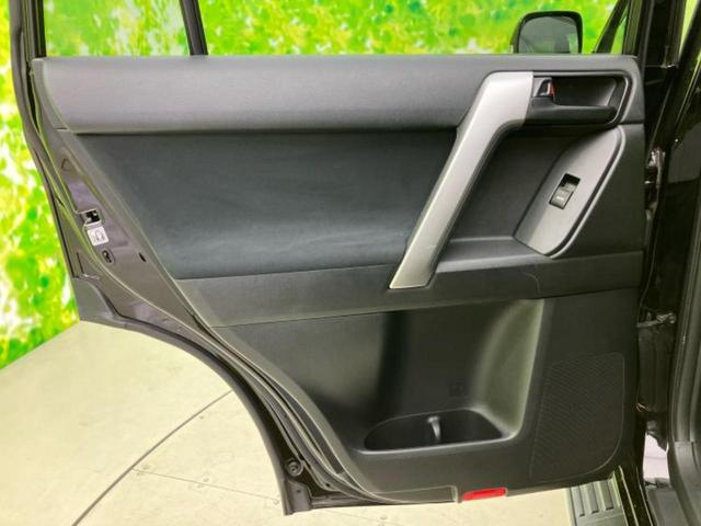ランドクルーザープラド 4WD TXアルジェントクロス サンルーフ/純正 SDナビ/ETC/EBD付ABS/横滑り防止装置/バックモニター/ワンセグTV/ルーフレール/禁煙車/エアバッグ 運転席/エアバッグ 助手席/エアバッグ サイド バックカメラ 4WD(24枚目)