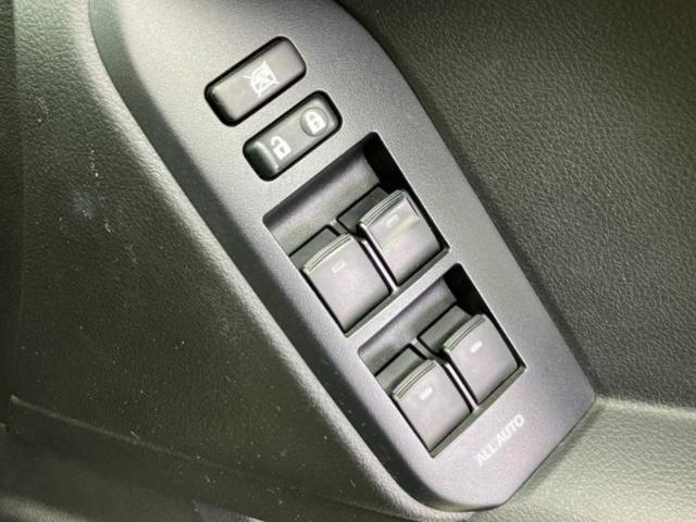 ランドクルーザープラド 4WD TXアルジェントクロス サンルーフ/純正 SDナビ/ETC/EBD付ABS/横滑り防止装置/バックモニター/ワンセグTV/ルーフレール/禁煙車/エアバッグ 運転席/エアバッグ 助手席/エアバッグ サイド バックカメラ 4WD(29枚目)