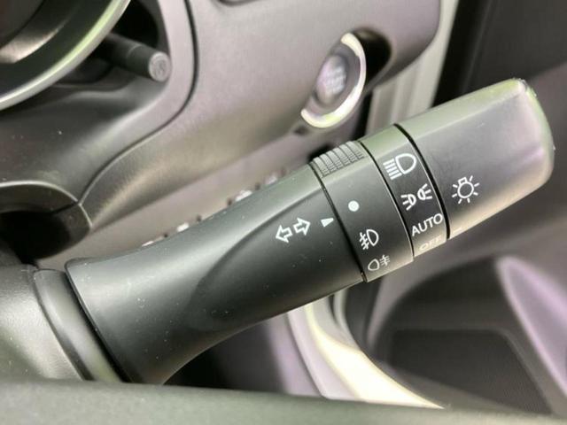 スイフトスポーツ スポーツ 新品タイヤ/保証書/純正 8インチ SDナビ/衝突安全装置/シートヒーター 運転席/全方位モニター用カメラ/車線逸脱防止支援システム/ドライブレコーダー 前後/ヘッドランプ LED 全周囲カメラ(14枚目)