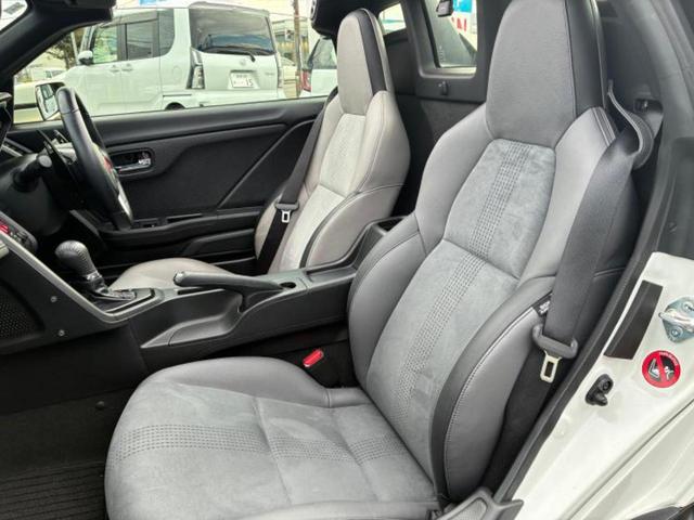 S660 アルファ 新品タイヤ/ディスプレイオーディオ/シート ハーフレザー/ドライブレコーダー 前後/ヘッドランプ LED/ETC/EBD付ABS/横滑り防止装置/クルーズコントロール/禁煙車/エアバッグ 運転席(6枚目)