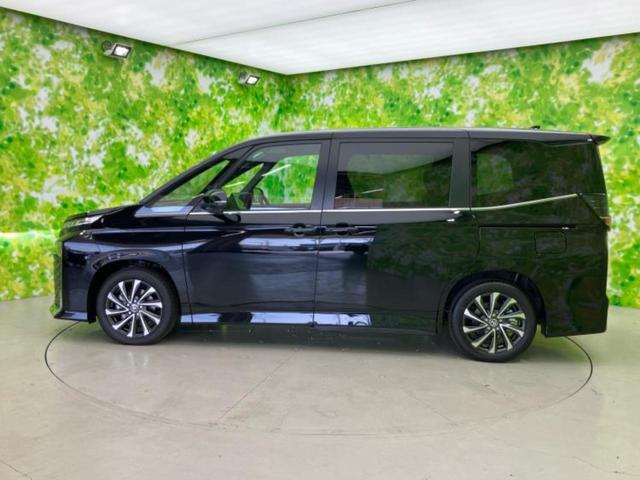 ヴォクシー ハイブリッドS-Z 保証書/純正 10インチ SDナビ/デジタルインナーミラー/衝突安全装置/両側電動スライドドア/シートヒーター 前席/車線逸脱防止支援システム/シート ハーフレザー/ヘッドランプ LED バックカメラ(2枚目)