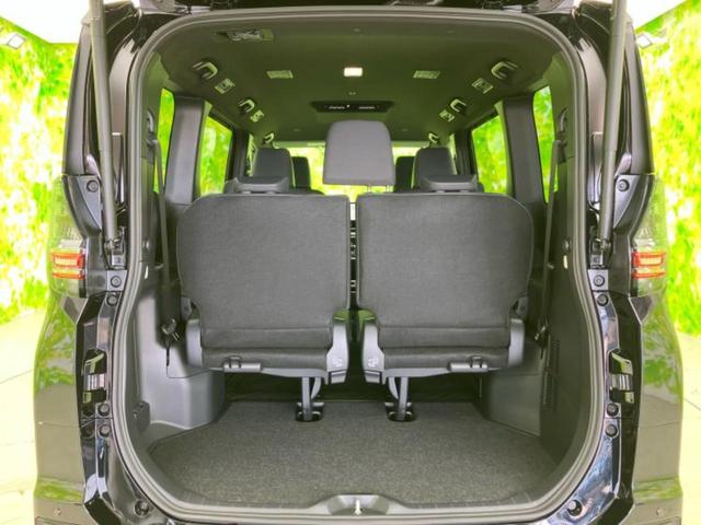 ヴォクシー ハイブリッドS-Z 保証書/純正 10インチ SDナビ/デジタルインナーミラー/衝突安全装置/両側電動スライドドア/シートヒーター 前席/車線逸脱防止支援システム/シート ハーフレザー/ヘッドランプ LED バックカメラ(19枚目)