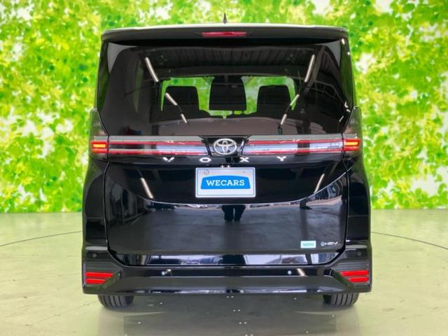 ヴォクシー ハイブリッドＳ－Ｚ　保証書／純正　１０インチ　ＳＤナビ／デジタルインナーミラー／衝突安全装置／両側電動スライドドア／シートヒーター　前席／車線逸脱防止支援システム／シート　ハーフレザー／ヘッドランプ　ＬＥＤ　バックカメラ（43枚目）