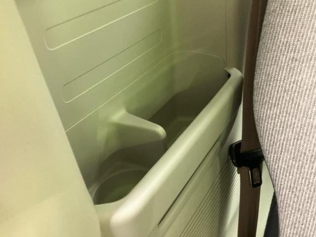 N-BOX ヒョウジュン 保証書/ホンダセンシング/電動スライドドア/車線逸脱防止支援システム/ヘッドランプ LED/EBD付ABS/横滑り防止装置/アイドリングストップ/バックモニター/禁煙車/エアバッグ 運転席(35枚目)