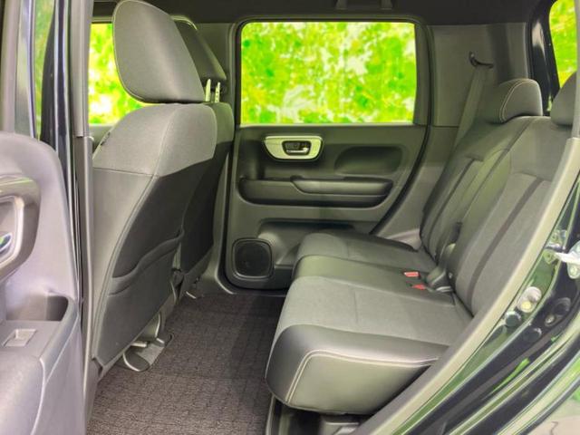 ＷＥＣＡＲＳでは各商談席に大型モニターをご用意しております！見やすい大画面でゆったりと全国の在庫をご覧いただけます！是非ご来店お待ちしております！