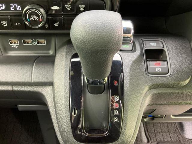 国産車から輸入車まで多様なお客様のニーズのお応えできるように、全国規模で豊富な在庫展開！車のことならＷＥＣＡＲＳへ！