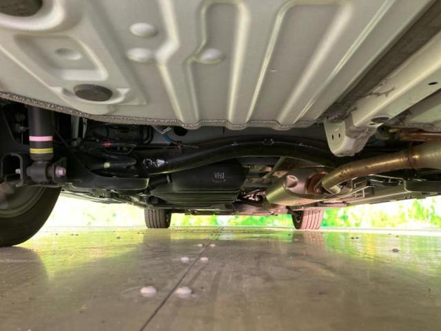 ヴォクシー ハイブリッドS-Z 純正 SDナビ/後席モニター 純正 12.3インチ/衝突安全装置/両側電動スライドドア/シートヒーター 前席/全方位モニター/車線逸脱防止支援システム/シート ハーフレザー 衝突被害軽減システム(45枚目)