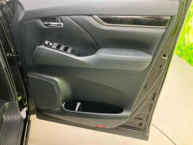 アルファード Sタイプゴールド サンルーフ/保証書/ディスプレイオーディオ+ナビ9インチ/フリップダウンモニター 純正 11.4インチ/衝突安全装置/両側電動スライドドア/車線逸脱防止支援システム/シート ハーフレザー バックカメラ(21枚目)