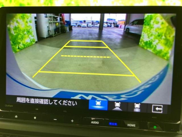 ステップワゴン ｅＨＥＶスパーダ　新品タイヤ／純正　１１．６インチ　ＳＤナビ／フリップダウンモニター／衝突安全装置／両側電動スライドドア／シートヒーター／車線逸脱防止支援システム／シート　ハーフレザー／電動バックドア　バックカメラ（11枚目）