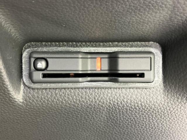 ステップワゴン ｅＨＥＶスパーダ　新品タイヤ／純正　１１．６インチ　ＳＤナビ／フリップダウンモニター／衝突安全装置／両側電動スライドドア／シートヒーター／車線逸脱防止支援システム／シート　ハーフレザー／電動バックドア　バックカメラ（18枚目）