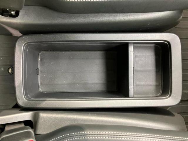 ステップワゴン ｅＨＥＶスパーダ　新品タイヤ／純正　１１．６インチ　ＳＤナビ／フリップダウンモニター／衝突安全装置／両側電動スライドドア／シートヒーター／車線逸脱防止支援システム／シート　ハーフレザー／電動バックドア　バックカメラ（40枚目）