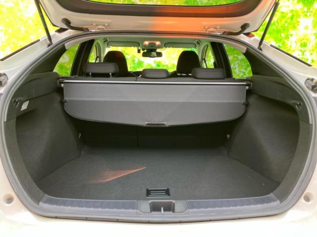 プリウス Ｓセーフティプラス　新品タイヤ／保証書／純正　ＳＤナビ／衝突安全装置／車線逸脱防止支援システム／ドライブレコーダー　純正／ヘッドランプ　ＨＩＤ／Ｂｌｕｅｔｏｏｔｈ接続／ＥＴＣ／ＥＢＤ付ＡＢＳ／横滑り防止装置　バックカメラ（8枚目）