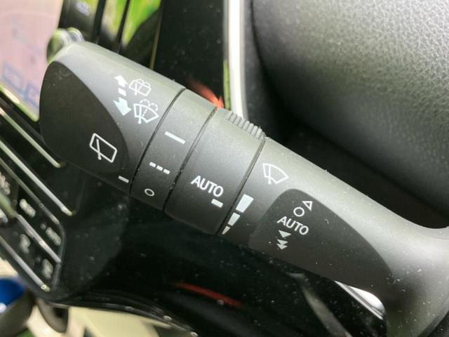 プリウス Ｓセーフティプラス　新品タイヤ／保証書／純正　ＳＤナビ／衝突安全装置／車線逸脱防止支援システム／ドライブレコーダー　純正／ヘッドランプ　ＨＩＤ／Ｂｌｕｅｔｏｏｔｈ接続／ＥＴＣ／ＥＢＤ付ＡＢＳ／横滑り防止装置　バックカメラ（16枚目）