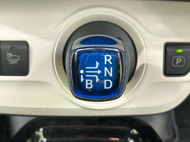 プリウス Ｓセーフティプラス　新品タイヤ／保証書／純正　ＳＤナビ／衝突安全装置／車線逸脱防止支援システム／ドライブレコーダー　純正／ヘッドランプ　ＨＩＤ／Ｂｌｕｅｔｏｏｔｈ接続／ＥＴＣ／ＥＢＤ付ＡＢＳ／横滑り防止装置　バックカメラ（17枚目）