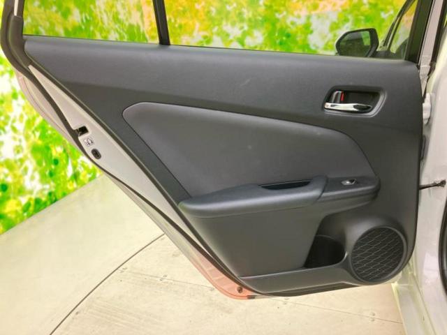 プリウス Ｓセーフティプラス　新品タイヤ／保証書／純正　ＳＤナビ／衝突安全装置／車線逸脱防止支援システム／ドライブレコーダー　純正／ヘッドランプ　ＨＩＤ／Ｂｌｕｅｔｏｏｔｈ接続／ＥＴＣ／ＥＢＤ付ＡＢＳ／横滑り防止装置　バックカメラ（23枚目）