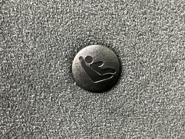 ノート ｅパワーニスモ　保証書／純正　ＳＤナビ／インテリジェントルームミラー／衝突安全装置／アラウンドビューモニター／車線逸脱防止支援システム／ドライブレコーダー　社外／ヘッドランプ　ＬＥＤ／ＵＳＢジャック　全周囲カメラ（38枚目）