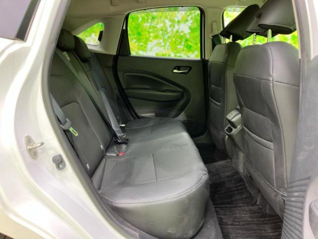 ノート Ｘ　保証書／純正　９インチ　ＳＤナビ／インテリジェントルームミラー／衝突安全装置／アラウンドビューモニター／車線逸脱防止支援システム／ドライブレコーダー　純正／ヘッドランプ　ＬＥＤ／ＵＳＢジャック　禁煙車（5枚目）