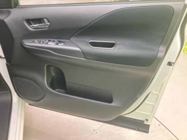 セレナ ｅパワーハイウェイスターＶ　純正　１０インチ　ＳＤナビ／衝突安全装置／両側電動スライドドア／車線逸脱防止支援システム／プロパイロット／ヘッドランプ　ＬＥＤ／ＥＴＣ／ＥＢＤ付ＡＢＳ／横滑り防止装置／アイドリングストップ　禁煙車（22枚目）