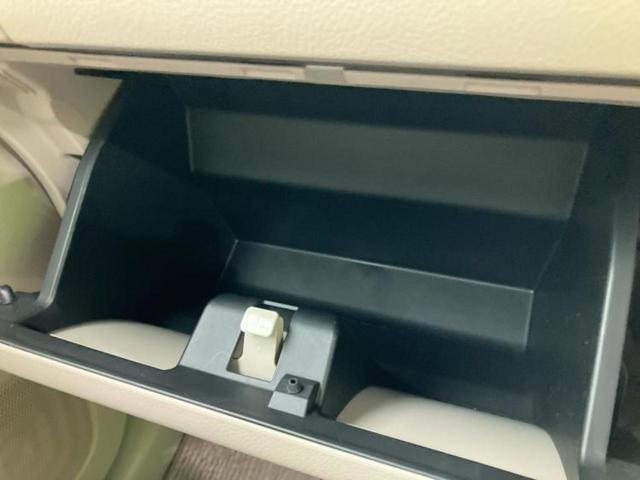 アルトラパン Ｓ　保証書／衝突安全装置／シートヒーター　運転席／ヘッドランプ　ＨＩＤ／ＥＢＤ付ＡＢＳ／横滑り防止装置／アイドリングストップ／エアバッグ　運転席／エアバッグ　助手席／衝突安全ボディ／パワーウインドウ（25枚目）