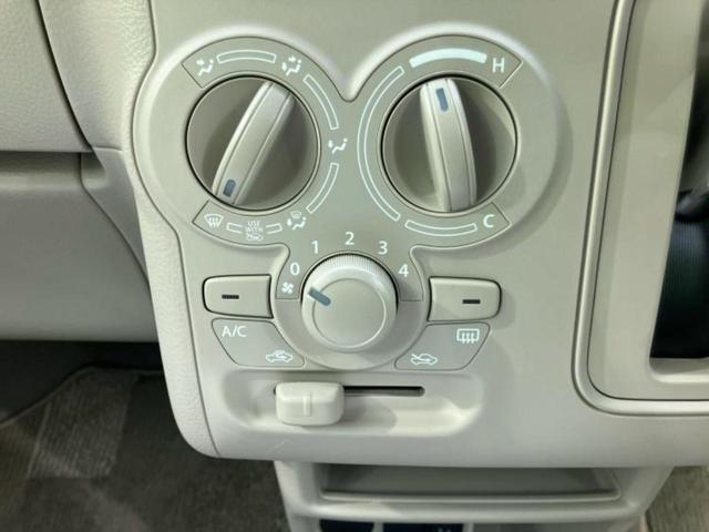 アルトラパン Ｓ　保証書／衝突安全装置／シートヒーター　運転席／ヘッドランプ　ＨＩＤ／ＥＢＤ付ＡＢＳ／横滑り防止装置／アイドリングストップ／エアバッグ　運転席／エアバッグ　助手席／衝突安全ボディ／パワーウインドウ（28枚目）