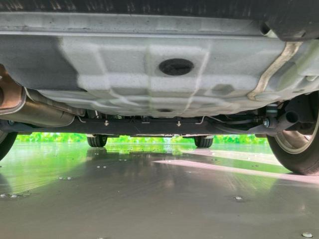 シルフィ Ｇ　保証書／ヘッドランプ　ＨＩＤ／ＥＴＣ／ＥＢＤ付ＡＢＳ／横滑り防止装置／バックモニター／エアバッグ　運転席／エアバッグ　助手席／エアバッグ　サイド／アルミホイール　純正　１６インチ　バックカメラ（39枚目）