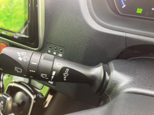 ノア ハイブリッドＳｉダブルバイビー２　保証書／純正　９インチ　ＳＤナビ／衝突安全装置／両側電動スライドドア／シートヒーター　前席／車線逸脱防止支援システム／シート　ハーフレザー／ヘッドランプ　ＬＥＤ／Ｂｌｕｅｔｏｏｔｈ接続　バックカメラ（18枚目）