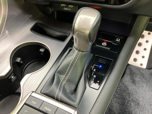 ＲＸ ＲＸ３００Ｆスポーツ　新品タイヤ／サンルーフ／純正　ＳＤナビ／衝突安全装置／シートヒーター／全方位モニター／車線逸脱防止支援システム／シート　フルレザー／電動バックドア／ドライブレコーダー　純正／ヘッドランプ　ＬＥＤ（17枚目）