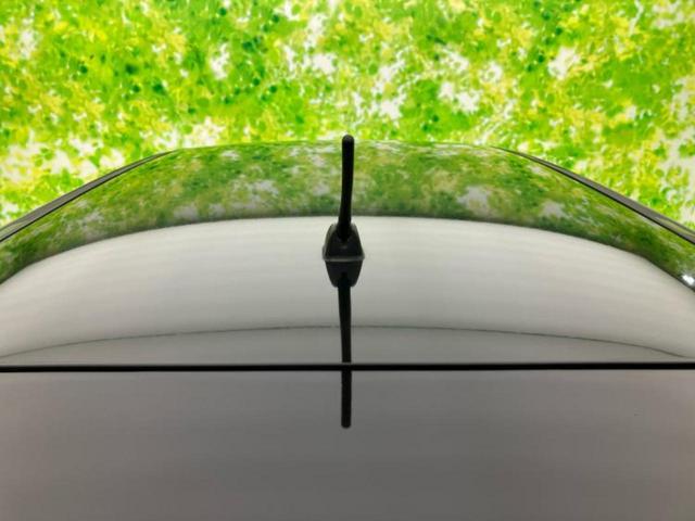 エクストレイル ４ＷＤ２０Ｘエマブレパッケージ　保証書／純正　ＳＤナビ／エマージェンシーブレーキ／シートヒーター　前席／車線逸脱防止支援システム／ドライブレコーダー　前後／ヘッドランプ　ＨＩＤ／Ｂｌｕｅｔｏｏｔｈ接続／ＥＴＣ／ＥＢＤ付ＡＢＳ　４ＷＤ（49枚目）