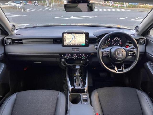 ヴェゼル eHEV Z 保証書/ディスプレイオーディオ+ナビ9インチ/ホンダセンシング/シートヒーター 前席/マルチビューカメラシステム/車線逸脱防止支援システム/シート ハーフレザー/電動バックドア 衝突被害軽減システム(4枚目)