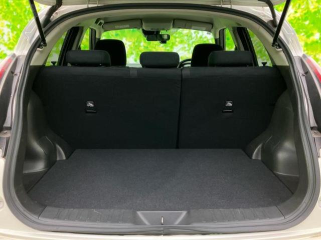 ジューク １５ＲＸ　Ｖセレクション　社外　ＳＤナビ／エマージェンシーブレーキ／車線逸脱防止支援システム／ドライブレコーダー　社外／Ｂｌｕｅｔｏｏｔｈ接続／ＥＴＣ／ＥＢＤ付ＡＢＳ／横滑り防止装置／アイドリングストップ／バックモニター（8枚目）