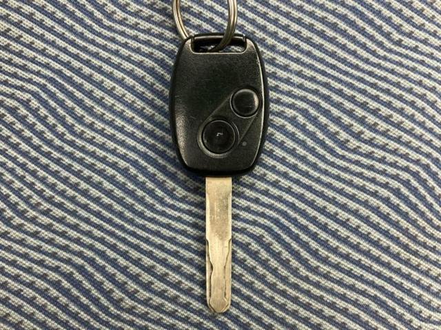 WECARS(ウィーカーズ)は全国250店舗展開!作業の都合上、車両をご覧頂けない場合がございます。来店前にお問合せ下さい