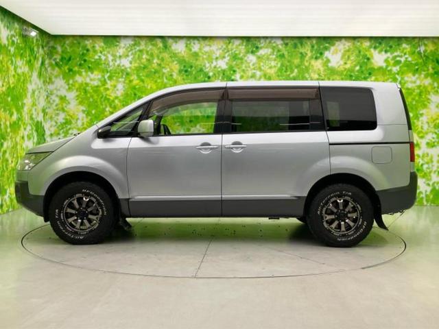 デリカD:5 4WD Dパワーパッケージ 社外 9インチ SDナビ/両側電動スライドドア/シートヒーター 前席/ヘッドランプ HID/Bluetooth接続/ETC/EBD付ABS/横滑り防止装置/クルーズコントロール/フルセグTV 4WD(2枚目)