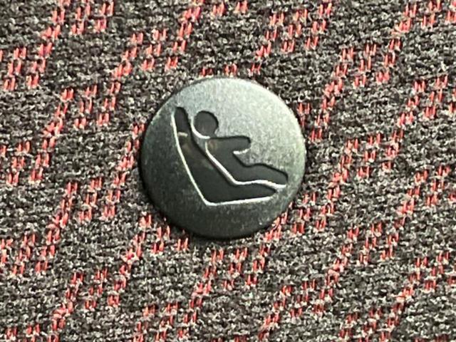 ノート ニスモ 保証書/純正 SDナビ/インテリジェントルームミラー/エマージェンシーブレーキ/アラウンドビューモニター/車線逸脱防止支援システム/パーキングアシスト バックガイド/Bluetooth接続 DVD再生(42枚目)