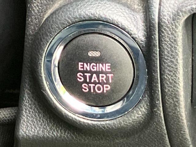 フォレスター 4WDアドバンス 新品タイヤ/サンルーフ/保証書/純正 8インチ SDナビ/フリップダウンモニター/アイサイト/シートヒーター 前席/車線逸脱防止支援システム/シート ハーフレザー 衝突被害軽減システム バックカメラ(25枚目)