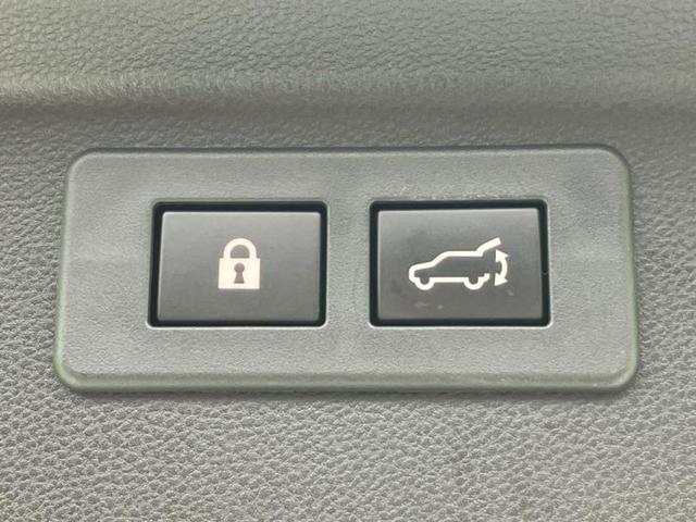 フォレスター 4WDアドバンス 新品タイヤ/サンルーフ/保証書/純正 8インチ SDナビ/フリップダウンモニター/アイサイト/シートヒーター 前席/車線逸脱防止支援システム/シート ハーフレザー 衝突被害軽減システム バックカメラ(28枚目)