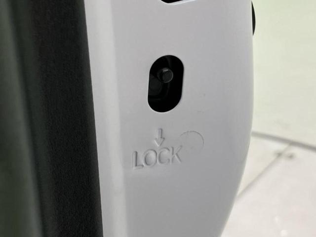 オーラ ニスモチューンドeパワー4WD エアロ/BOSE/保証書/純正 9インチ メモリーナビ/インテリジェントルームミラー/エマージェンシーブレーキ/シートヒーター/アラウンドビューモニター/車線逸脱防止支援システム 衝突被害軽減システム(44枚目)