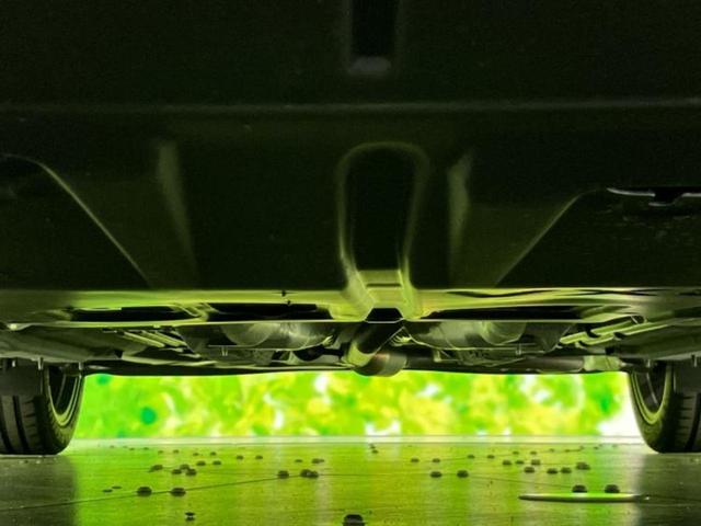 オーラ ニスモチューンドeパワー4WD エアロ/BOSE/保証書/純正 9インチ メモリーナビ/インテリジェントルームミラー/エマージェンシーブレーキ/シートヒーター/アラウンドビューモニター/車線逸脱防止支援システム 衝突被害軽減システム(50枚目)