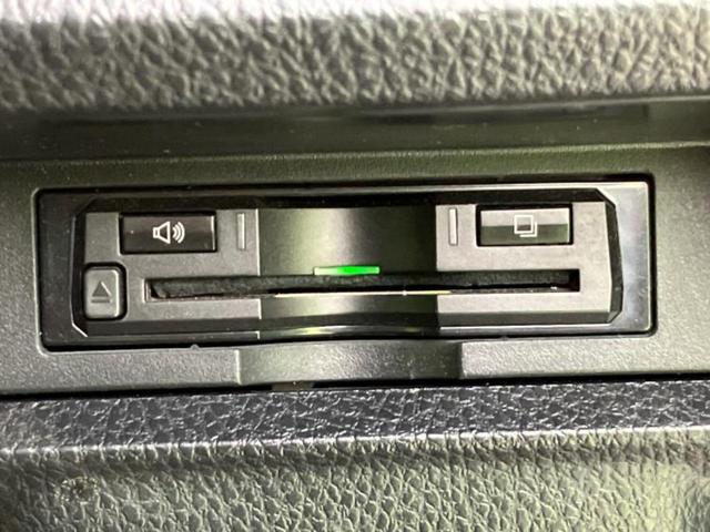 ヴォクシー ZS 新品タイヤ/保証書/社外 11インチ SDナビ/トヨタセーフティセンス/両側電動スライドドア/車線逸脱防止支援システム/パーキングアシスト バックガイド/ドライブレコーダー 社外 衝突被害軽減システム(18枚目)