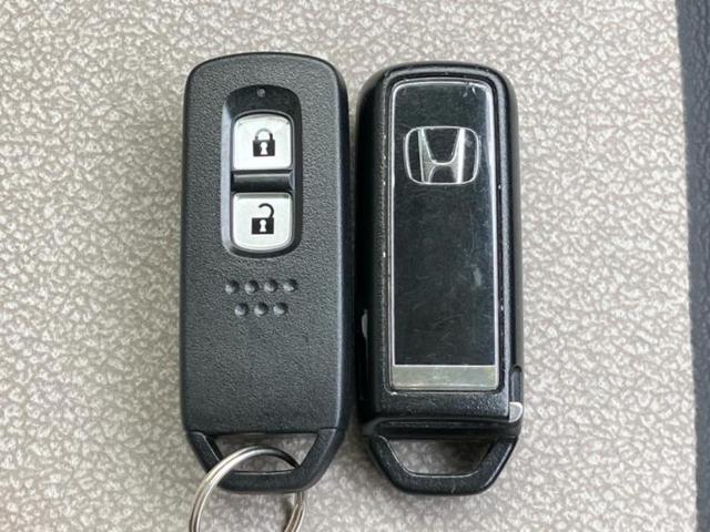 Ｎ－ＯＮＥ オリジナル　新品タイヤ／保証書／純正　ナビ／ホンダセンシング／車線逸脱防止支援システム／ヘッドランプ　ＬＥＤ／ＵＳＢジャック／ＥＢＤ付ＡＢＳ／横滑り防止装置／アイドリングストップ／バックモニター　バックカメラ（30枚目）