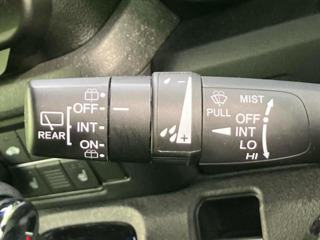 Ｎ－ＢＯＸカスタム ターボ　新品タイヤ／保証書／社外　１１インチ　ＳＤナビ／ホンダセンシング／両側電動スライドドア／シートヒーター　前席／車線逸脱防止支援システム／シート　ハーフレザー／ヘッドランプ　ＬＥＤ　ターボ　バックカメラ（16枚目）