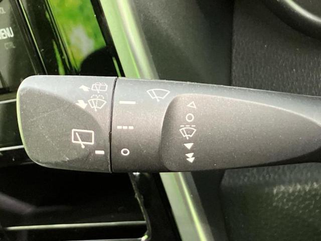 タンク 4WDカスタムG S 保証書/純正 SDナビ/スマートアシスト(トヨタ・ダイハツ)/両側電動スライドドア/シートヒーター 前席/車線逸脱防止支援システム/ヘッドランプ LED/ETC/EBD付ABS/横滑り防止装置 4WD(12枚目)