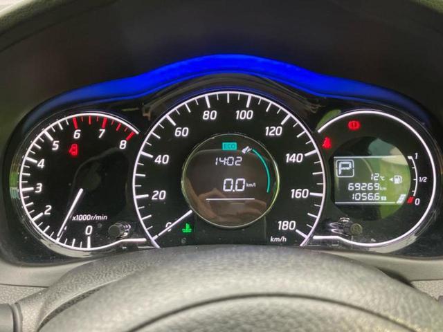 ノート X DIG-S 保証書/ETC/EBD付ABS/アイドリングストップ/エアバッグ 運転席/エアバッグ 助手席/パワーウインドウ/キーレスエントリー/オートエアコン/パワーステアリング/盗難防止システム/ユーザー買取車(11枚目)