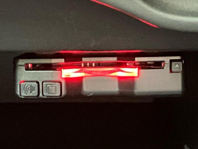 ノート X DIG-S 保証書/ETC/EBD付ABS/アイドリングストップ/エアバッグ 運転席/エアバッグ 助手席/パワーウインドウ/キーレスエントリー/オートエアコン/パワーステアリング/盗難防止システム/ユーザー買取車(16枚目)