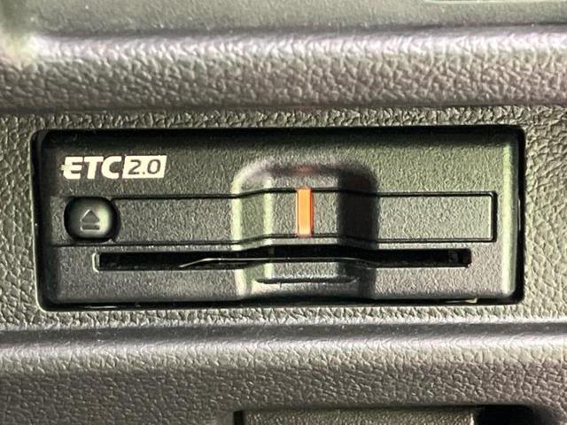 スペーシアカスタム 4WDハイブリッドXSターボ 新品タイヤ/保証書/純正 9インチ SDナビ/セーフティサポート(スズキ)/両側電動スライドドア/シートヒーター 前席/全方位モニター用カメラ/車線逸脱防止支援システム/シート ハーフレザー 4WD(18枚目)