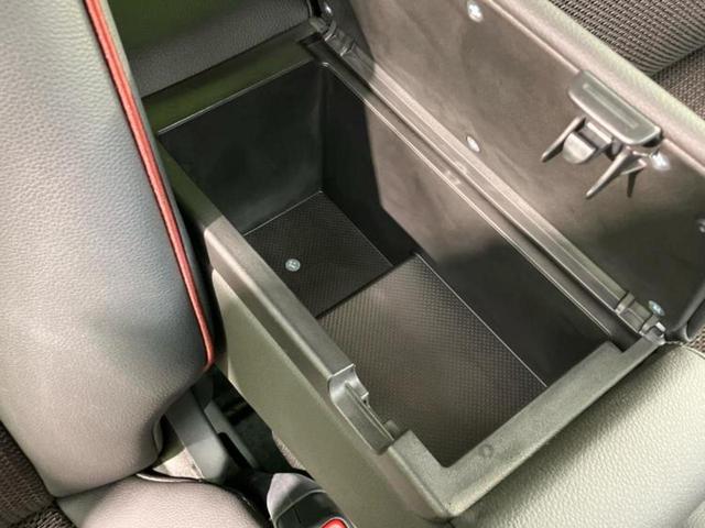 スペーシアカスタム 4WDハイブリッドXSターボ 新品タイヤ/保証書/純正 9インチ SDナビ/セーフティサポート(スズキ)/両側電動スライドドア/シートヒーター 前席/全方位モニター用カメラ/車線逸脱防止支援システム/シート ハーフレザー 4WD(31枚目)