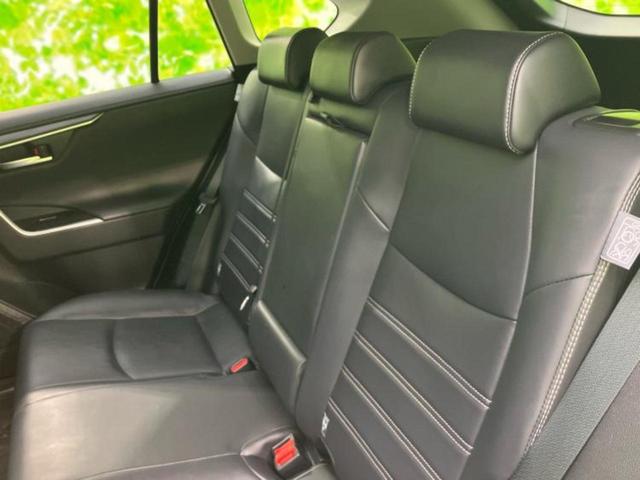 ＲＡＶ４ ４ＷＤ　Ｇ　Ｚパッケージ　新品タイヤ／保証書／純正　９インチ　ＳＤナビ／デジタルインナーミラー／トヨタセーフティセンス／シートヒーター／車線逸脱防止支援システム／シート　合皮／電動バックドア／ドライブレコーダー　社外　４ＷＤ（7枚目）