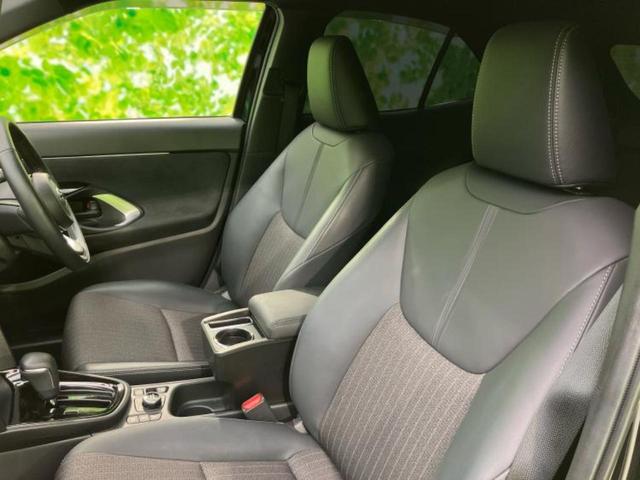 ヤリスクロス 4WDハイブリッドZ 純正エアロ/保証書/ディスプレイオーディオ+ナビ8インチ/トヨタセーフティセンス/シートヒーター/パノラミックビューモニター/車線逸脱防止支援システム/シート ハーフレザー 衝突被害軽減システム(6枚目)